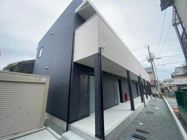 ネストプラス浜田の物件外観写真